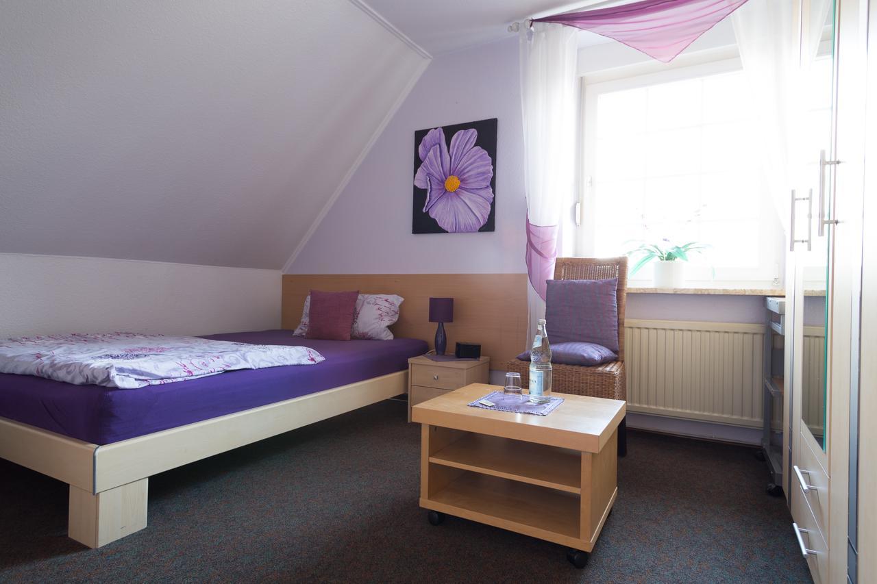 Pension Blumen-Villa Schneverdingen Esterno foto