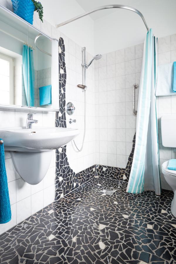 Pension Blumen-Villa Schneverdingen Esterno foto
