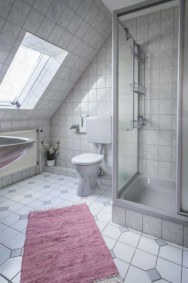 Pension Blumen-Villa Schneverdingen Esterno foto